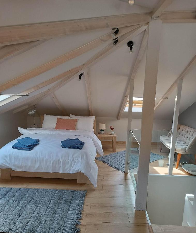 Οniro Comfort Living يانينة المظهر الخارجي الصورة